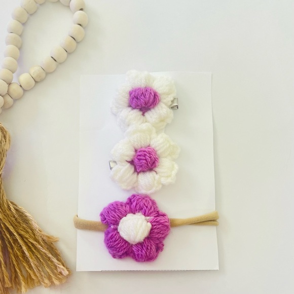 Crocheted puff flower piggie clips and nylon headband - Picture 2 of 2